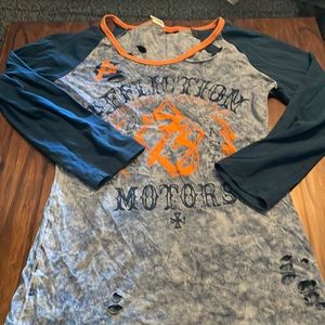 Affliction sz small distressed 3/4 sleeve. Adorable!!